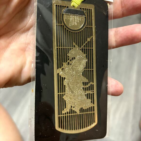 NWT National Palace Museum Taiwan 24K Gold Plated Brass Book Mark Lot of 2 - Picture 5 of 5